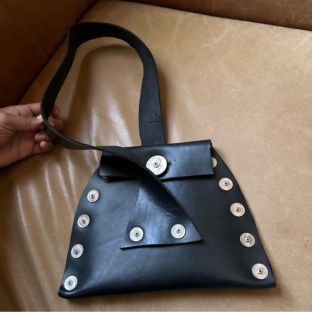 Amazing coin thick black leather one strap bag half dollar dime coins handmade - Picture 7 of 13